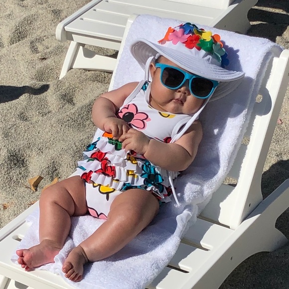 Meet your Posher, Jennifer - Picture 1 of 1